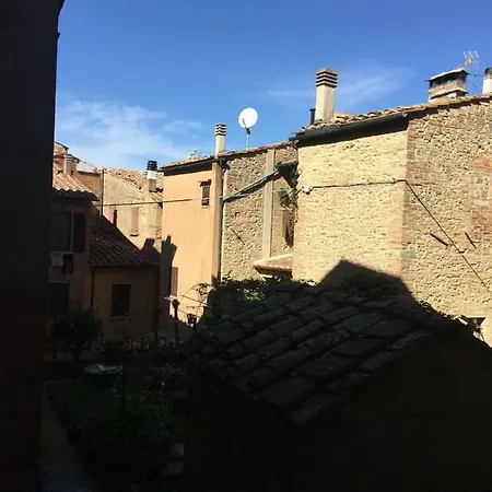 Volterra B&B Bed & Breakfast